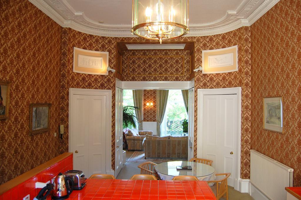 Regent Terrace, Central And Charming, Quiet Edinburg Rum bild